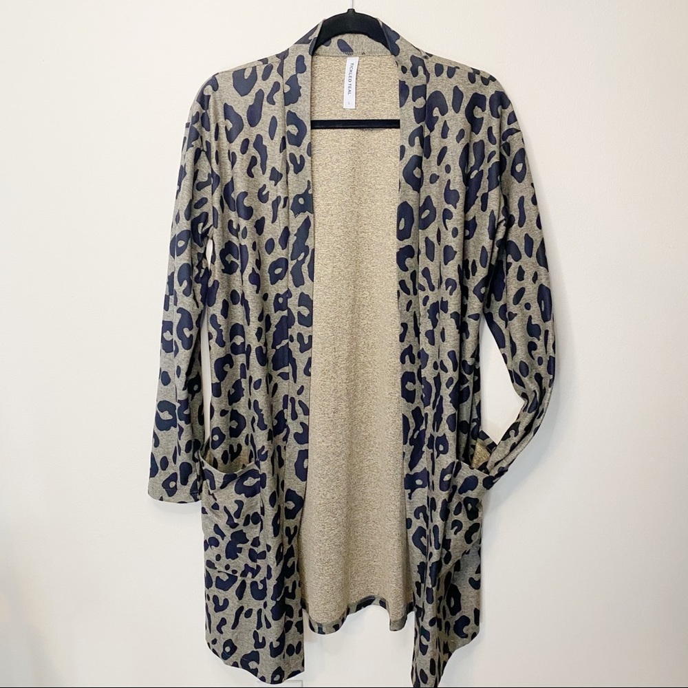 Leopard print open front mid length duster